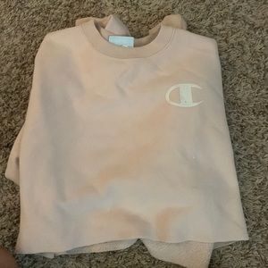 cropped light pink champion crew neck